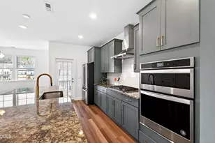 406 Clementine Dr, Cary, NC 27519 - Photo 11