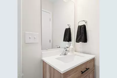 1659 W Darden Road, Clinton, NC 28328 - Photo 17