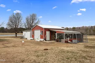243 Carlyle Rd, Zebulon, NC 27597 - Photo 29