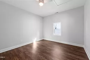 70 Bluffwood Ave, Chapel Hill, NC 27516 - Photo 31