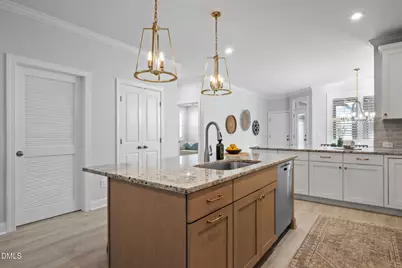 70 Bluffwood Avenue, Chapel Hill, NC 27516 - Photo 15