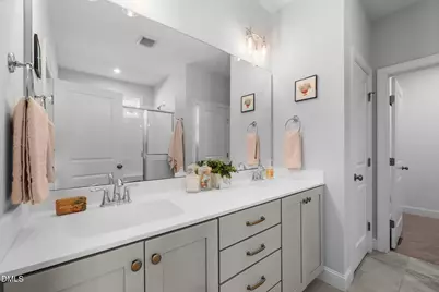 70 Bluffwood Avenue, Chapel Hill, NC 27516 - Photo 25