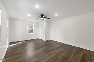 3933 Village Dr, Fayetteville, NC 28304 - Photo 21