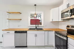 3933 Village Dr, Fayetteville, NC 28304 - Photo 15