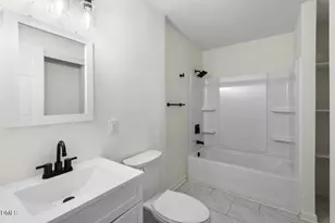 3933 Village Dr, Fayetteville, NC 28304 - Photo 17