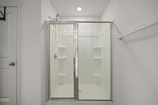 2527 Lily Dr, Haw River, NC 27258 - Photo 17