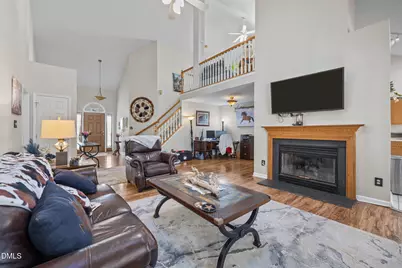 208 Trailview Drive, Cary, NC 27513 - Photo 9