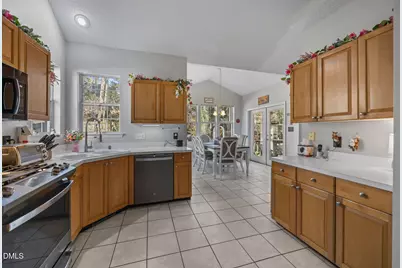 208 Trailview Drive, Cary, NC 27513 - Photo 13