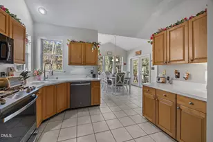 208 Trailview Dr, Cary, NC 27513 - Photo 13