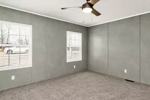 323 Aquilla Rd, Benson, NC 27504 - Photo 15