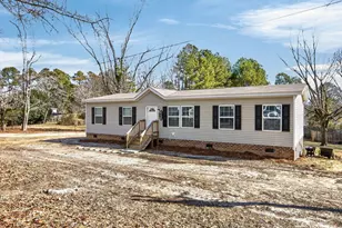 323 Aquilla Rd, Benson, NC 27504 - Photo 1