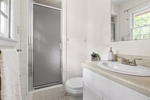 324 Woodhaven Rd, Chapel Hill, NC 27514 - Photo 23