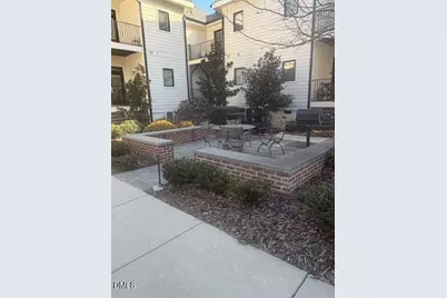 607 Smedes Place #B, Raleigh, NC 27605 - Photo 5