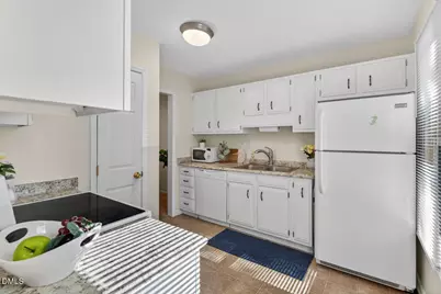 704 Benchmark Drive, Raleigh, NC 27615 - Photo 9