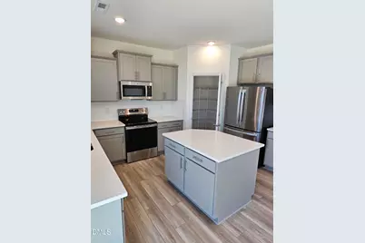 1024 Bolton Pointe Drive, Zebulon, NC 27597 - Photo 7