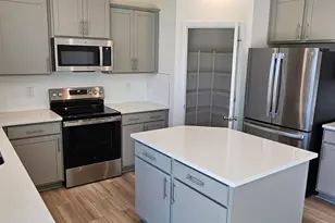 1024 Bolton Pointe Dr, Zebulon, NC 27597 - Photo 7