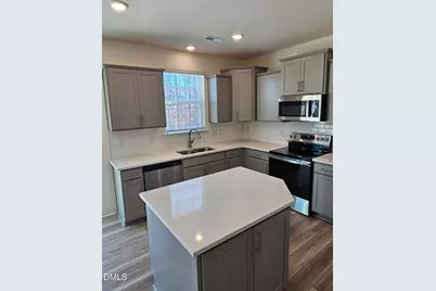 1024 Bolton Pointe Drive, Zebulon, NC 27597 - Photo 9