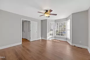 104 Bayoak Dr, Cary, NC 27513 - Photo 13