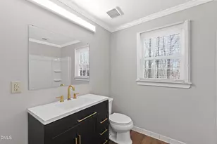 104 Bayoak Dr, Cary, NC 27513 - Photo 35