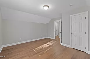 104 Bayoak Dr, Cary, NC 27513 - Photo 31