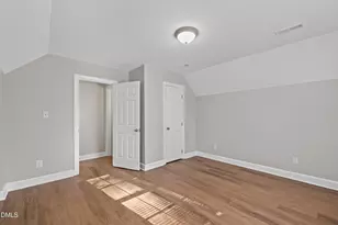 104 Bayoak Dr, Cary, NC 27513 - Photo 27