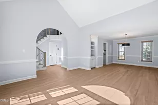 113 Fetzer Ct, Cary, NC 27513 - Photo 5