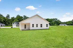 131 Muscovy Dr, Four Oaks, NC 27524 - Photo 5