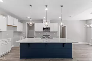 25 E Victoria Rdg Dr, Selma, NC 27576 - Photo 9