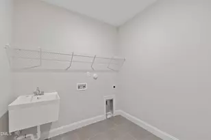 93 W Victoria Rdg Dr, Selma, NC 27576 - Photo 15