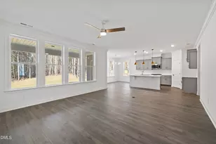 93 W Victoria Rdg Dr, Selma, NC 27576 - Photo 5