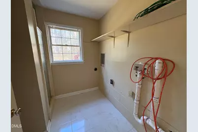 824 Ravenwood Drive, Raleigh, NC 27606 - Photo 11