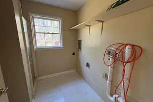 824 Ravenwood Dr., Raleigh, NC 27606 - Photo 11