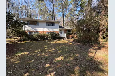 824 Ravenwood Drive, Raleigh, NC 27606 - Photo 23