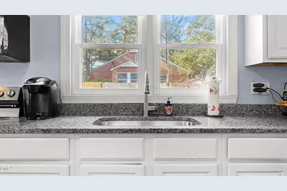 3610 Hawkins, Sanford, NC 27330 - Photo 19