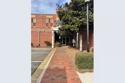 122 Meadowmont Village Circle #Unit 122, Chapel Hill, NC 27517 - Photo 3