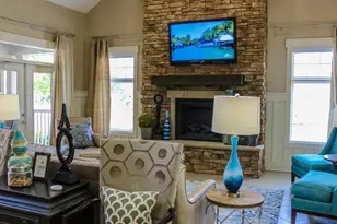 100 Ginkgo Trail, Chapel Hill, NC 27516 - Photo 5