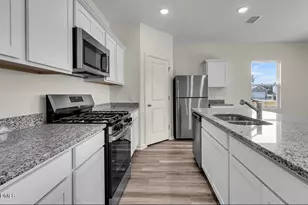 124 S Gallaspy Dr, Wilsons Mills, NC 27520 - Photo 17