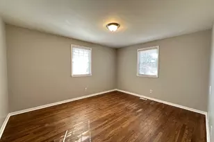 2303 Grantland Dr, Raleigh, NC 27610 - Photo 7