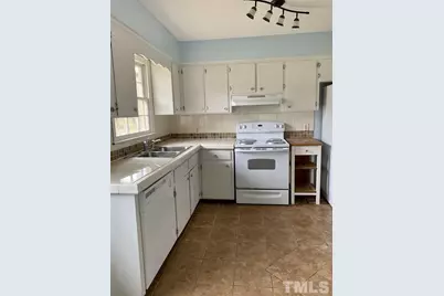 6601 Malibu Drive, Raleigh, NC 27603 - Photo 9