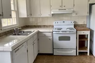 6601 Malibu Dr, Raleigh, NC 27603 - Photo 9