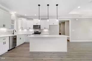 37 Birchtop Cir, Zebulon, NC 27597 - Photo 9