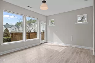 170 Manordale Dr, Chapel Hill, NC 27517 - Photo 15