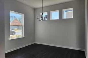 1648 Elk Run Dr, Fayetteville, NC 28312 - Photo 3