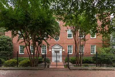 213 E Franklin Street #Unit 400, Chapel Hill, NC 27514 - Photo 5