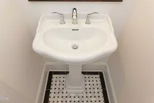 213 E Franklin St, Chapel Hill, NC 27514 - Photo 29