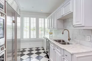 213 E Franklin St, Chapel Hill, NC 27514 - Photo 19
