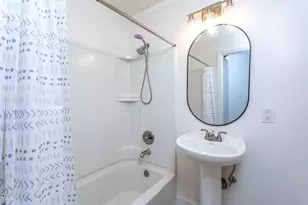 808 W Knox St, Durham, NC 27701 - Photo 23