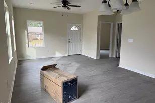 483 New York Ave, Burlington, NC 27215 - Photo 3