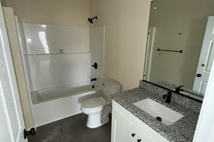 483 New York Ave, Burlington, NC 27215 - Photo 9