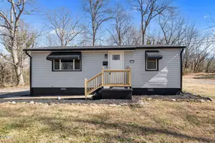 512 Glovinia St, Asheboro, NC 27203 - Photo 1